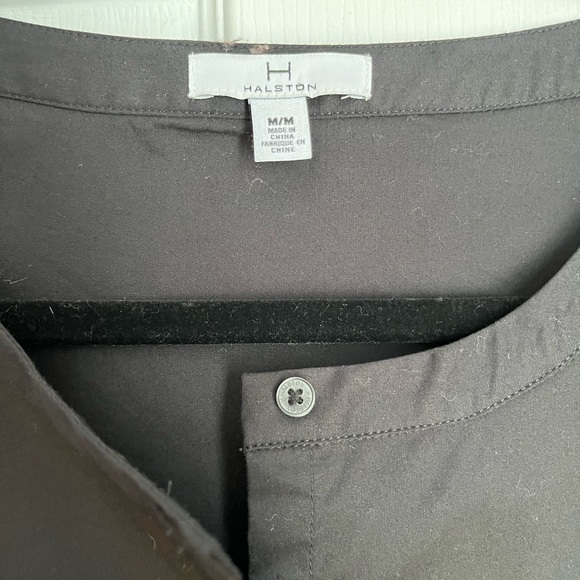 ROUND NECK BUTTON DOWN BY HALSTON - Picture 4 of 10